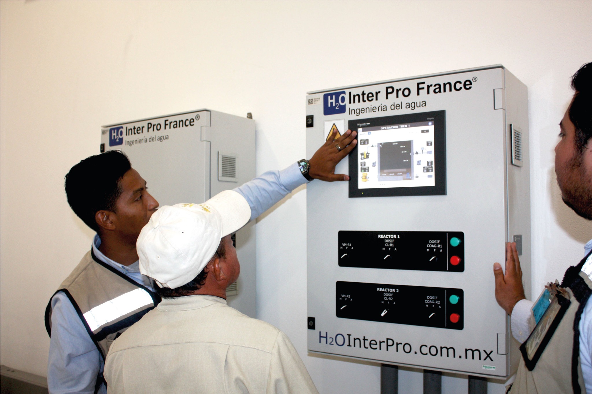 Capacitación continua a clientes del área operativa de la PTAR