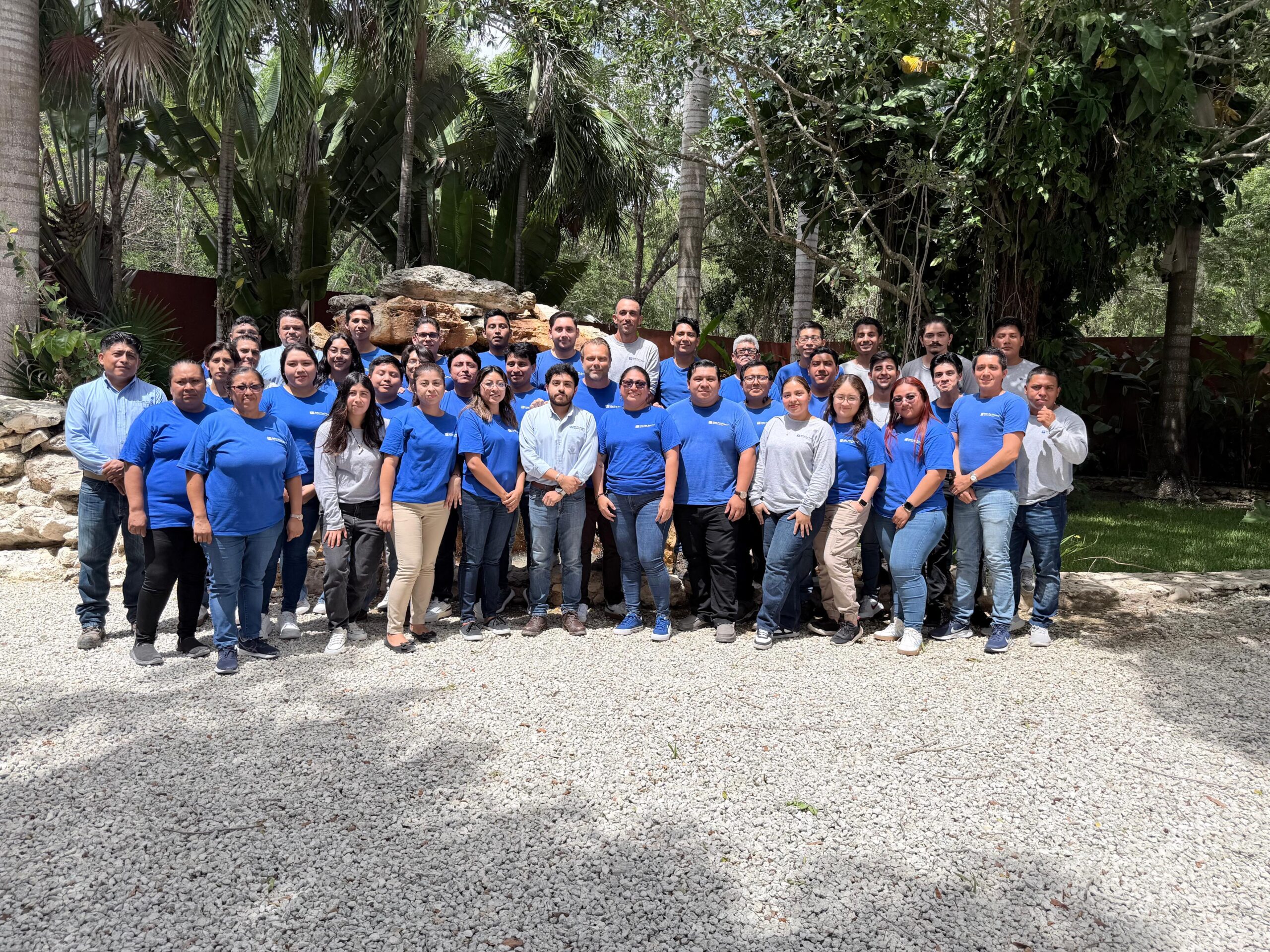 Equipo de France Water ® reunido en exteriores